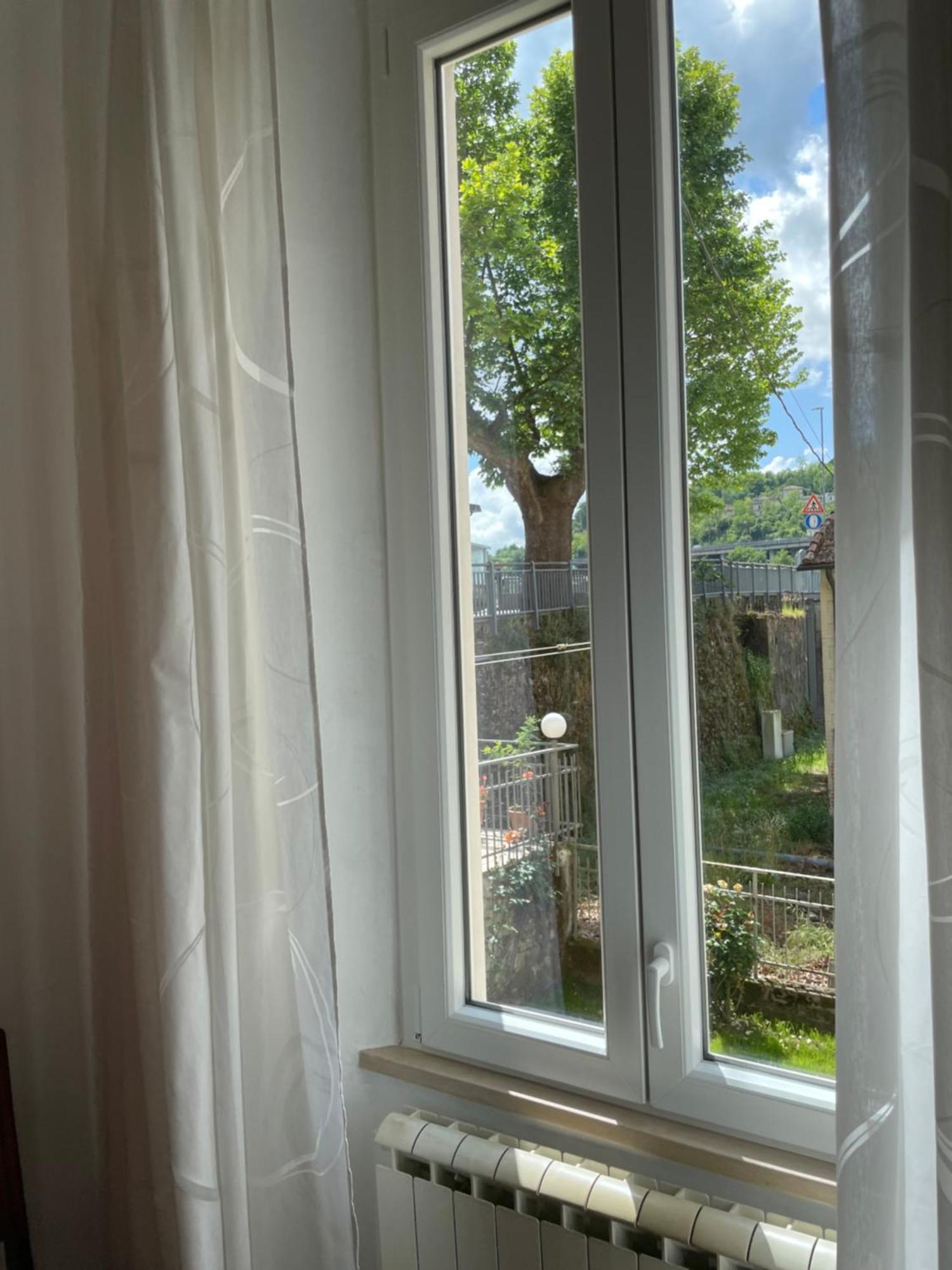 Casa Baldassini Aulla Eksteriør billede